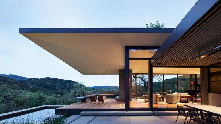 The siting of the house on a slope in the Santa Lucia Preserve maximizes the views and privacy.