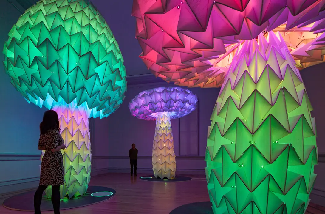 絵画 Lamp at Burningman 2003 Hama An Oakland Exhibition Highlights Art from Burning Man - SPACES