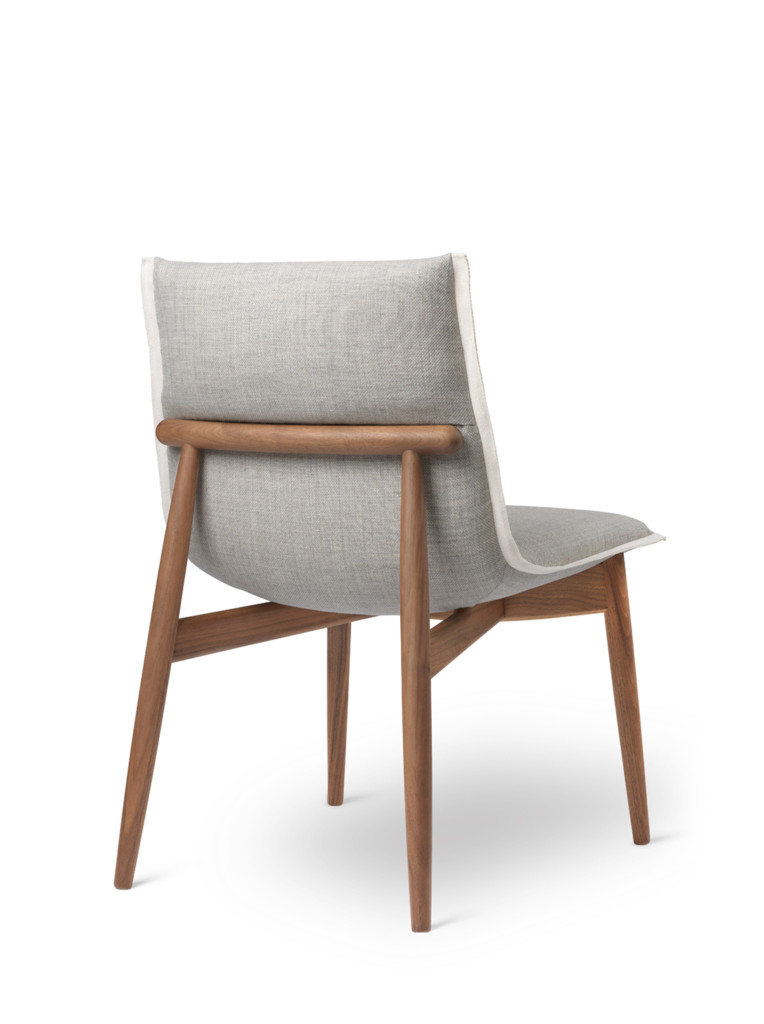 E004 EMBRACE CHAIR BY EOOS