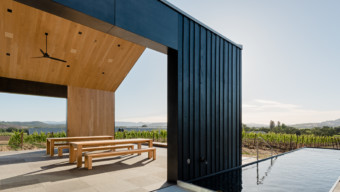 Architect Daniel Piechota’s barn-like winery design and tasting room for Silver Oak Winery