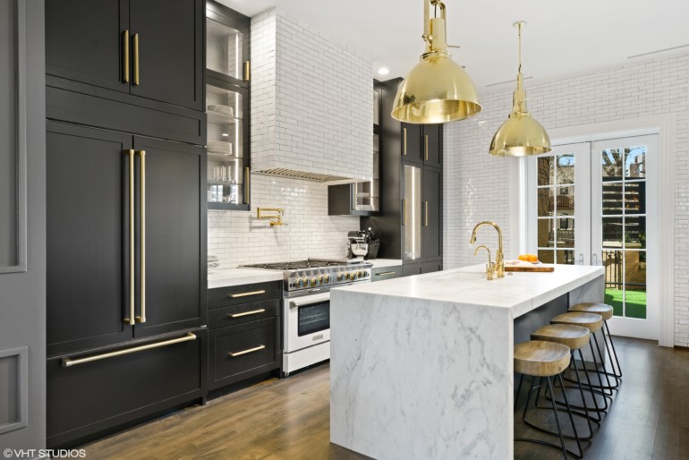 Lincoln Park Listing