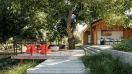 Healdsburg home in the trees