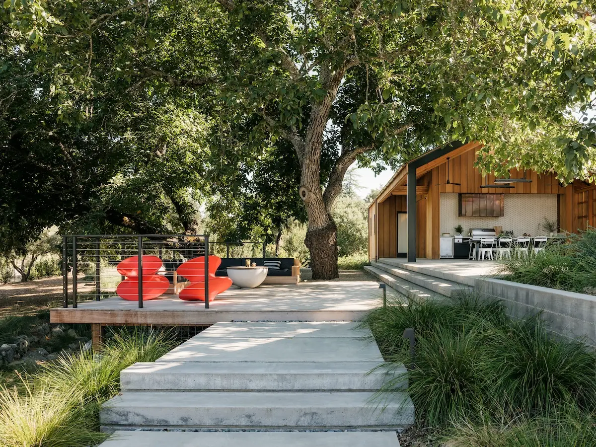 Healdsburg home in the trees