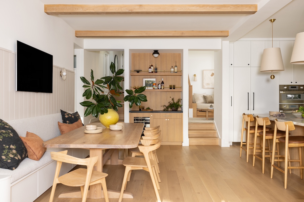 California Dreamin' Dining and Kitchen Area