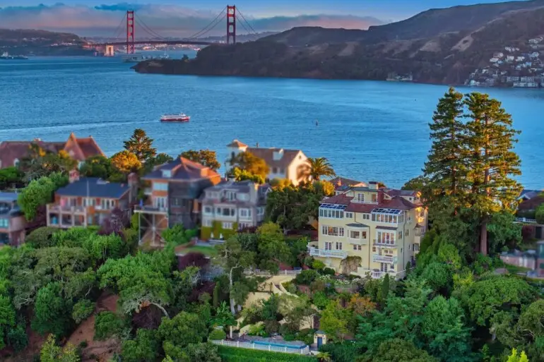 308 Golden Gate Ave, Belvedere