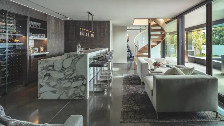 Cindy Bayon’s client’s home (Photo by Scott Hargis)