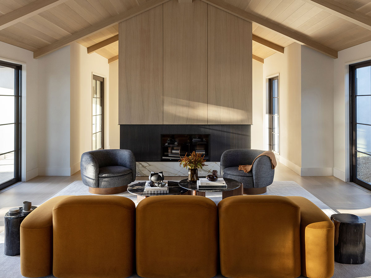 In the great room, white oak imbues softness and sophistication