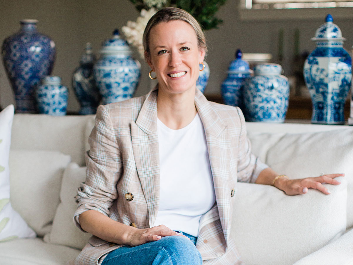 ま*ん様 ノーブランド e Harrison Lucy風 A Q&A With Lucy McCormick, Principal of FF&E Design at Eigelberger