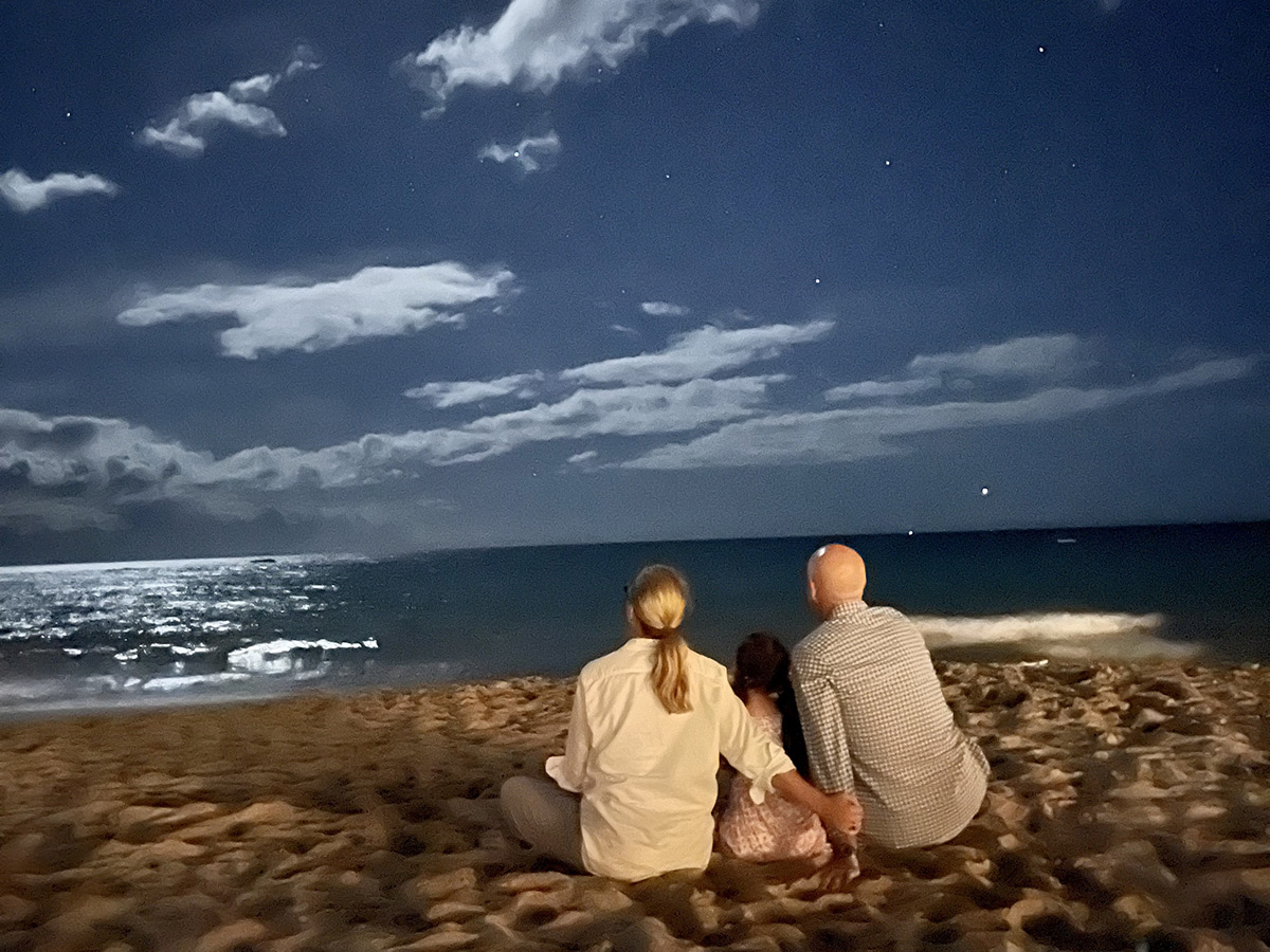 Chelsea E. Ialeggio and her family in Hawaii