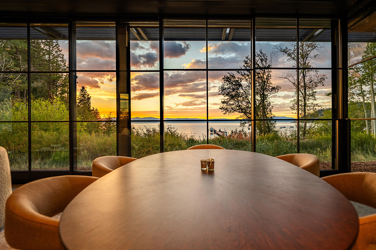 Lake Tahoe Cabana, Lake View