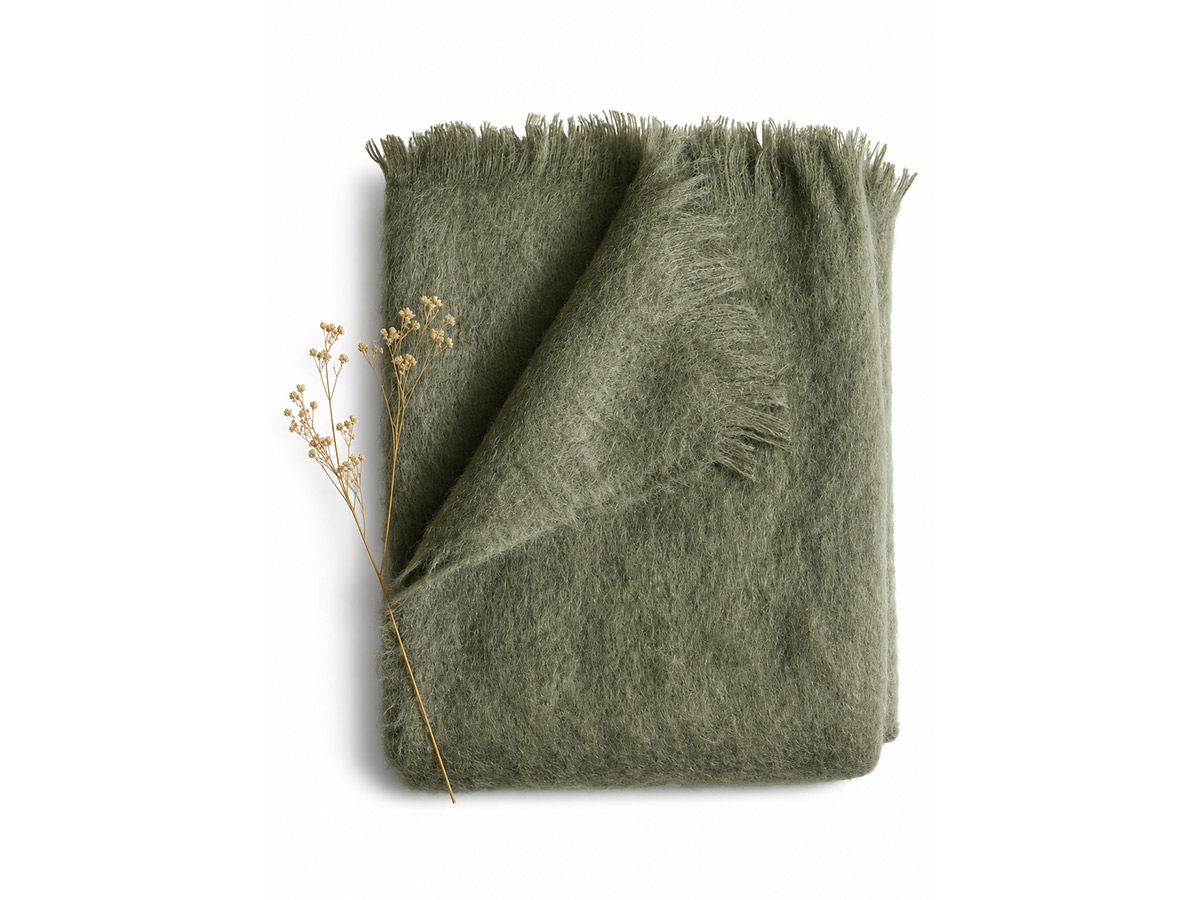 Mohair Throw in moss